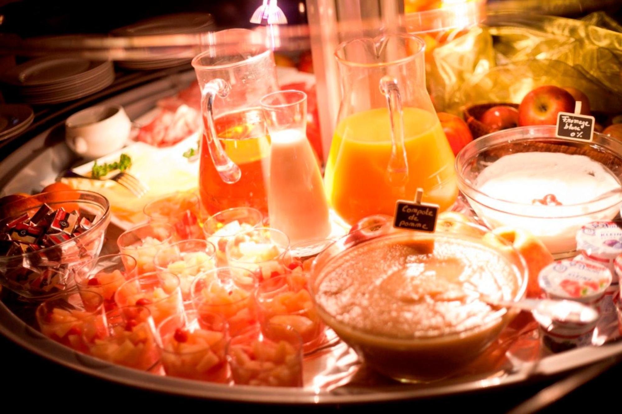 Dm Hotel ฟอร์บัค ภายนอก รูปภาพ